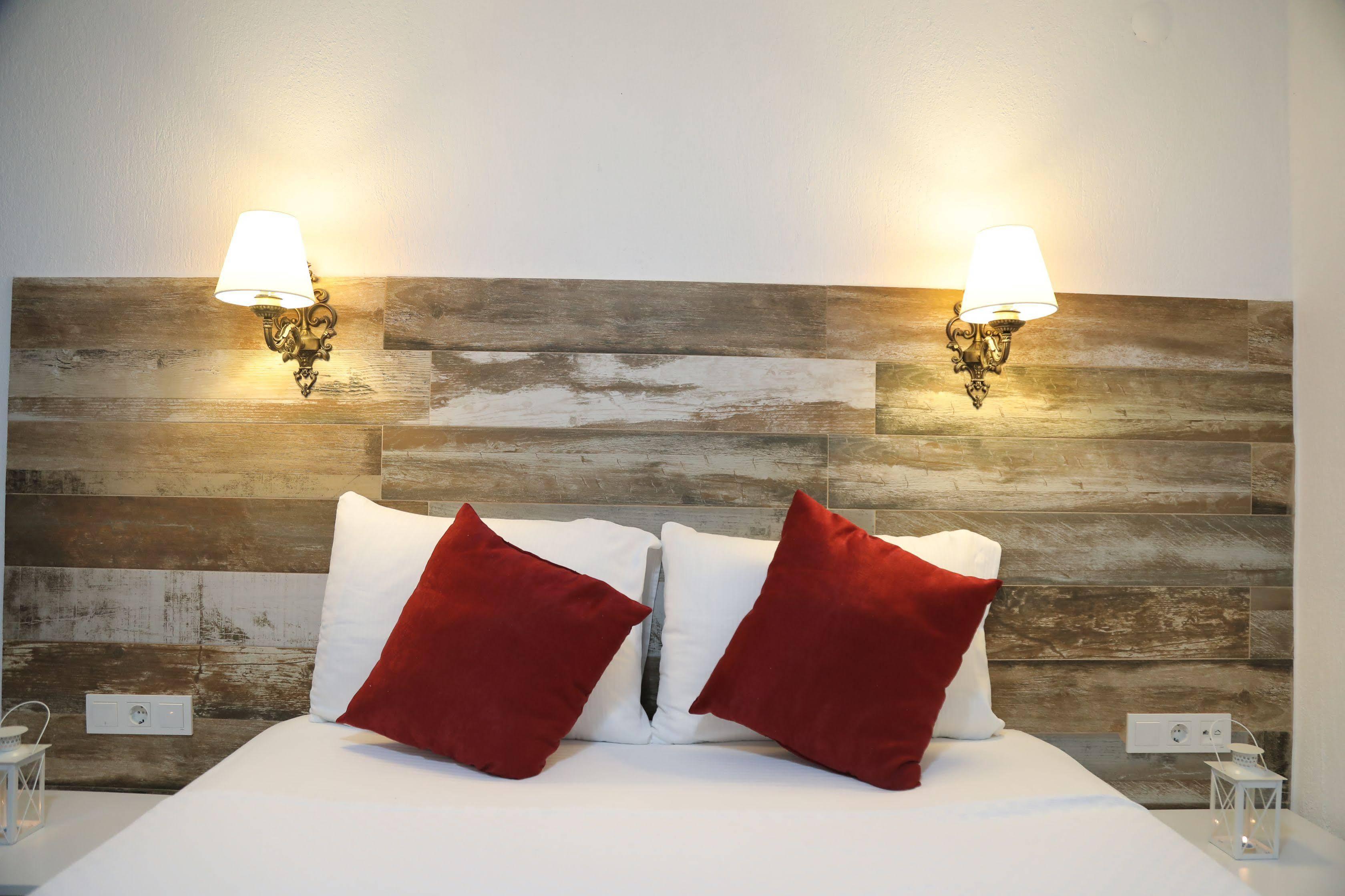 Aksu Hotel Алачати Екстер'єр фото